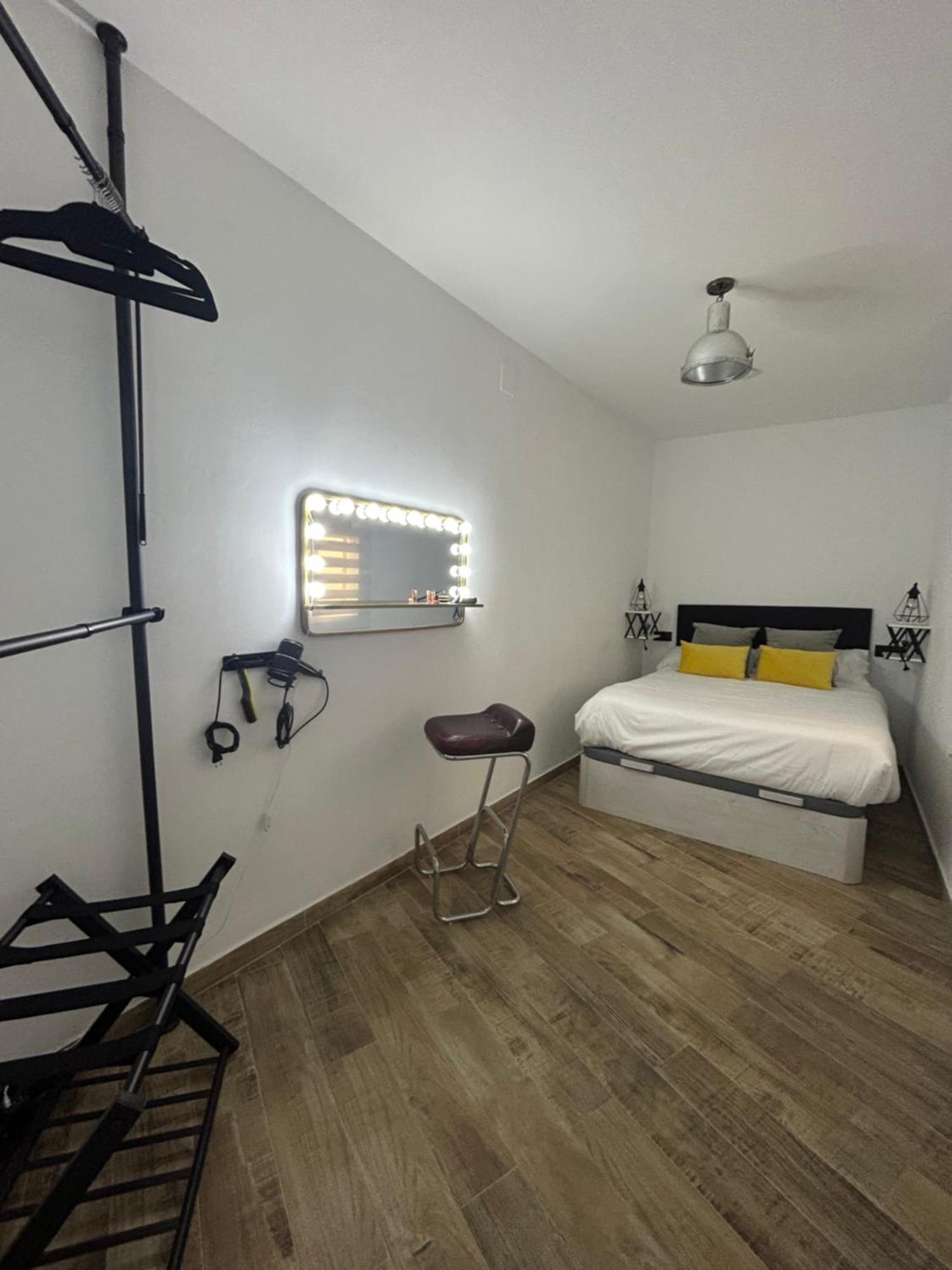 Gongora Home Con Parking Cordoba Exterior photo